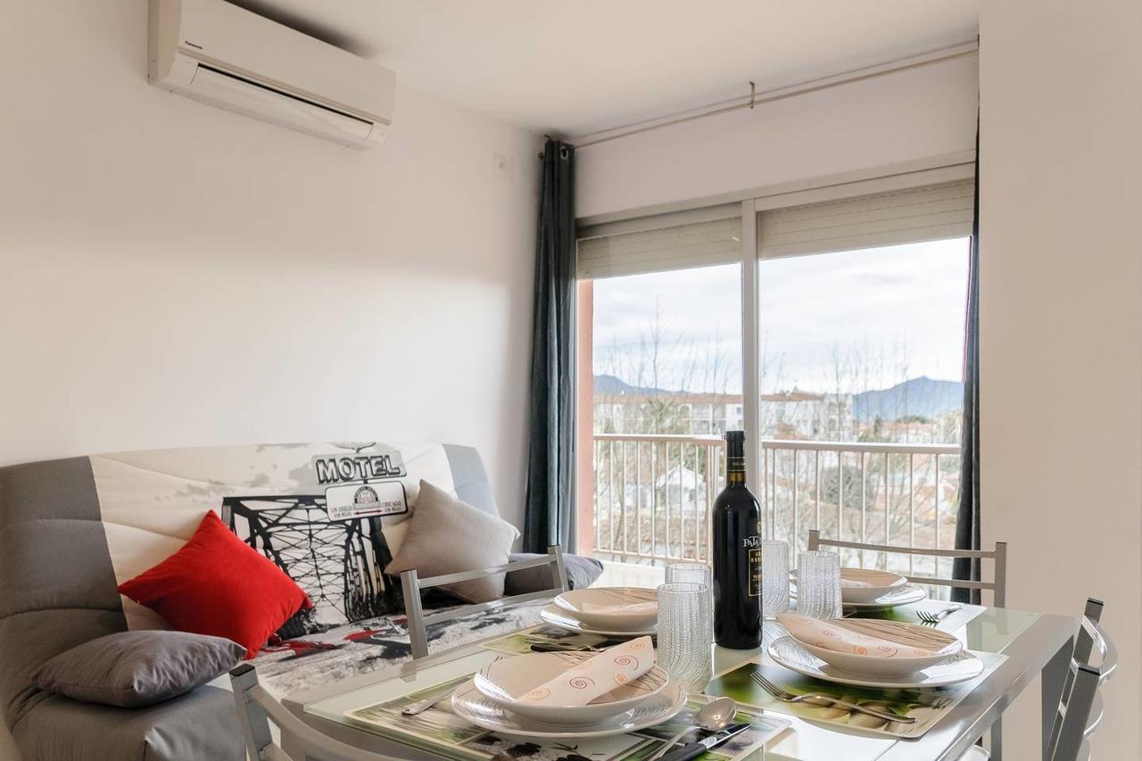 Apartamento Dinasty 艾姆布里亚布拉瓦 外观 照片